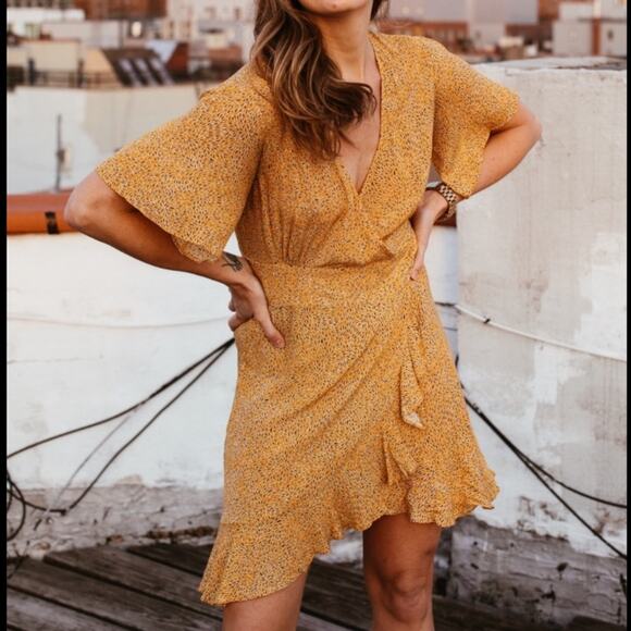 ba&sh BELINA Golden Yellow Floral Ruffle Wrap Dress Curry Lady Dress Size Small - Picture 2 of 10